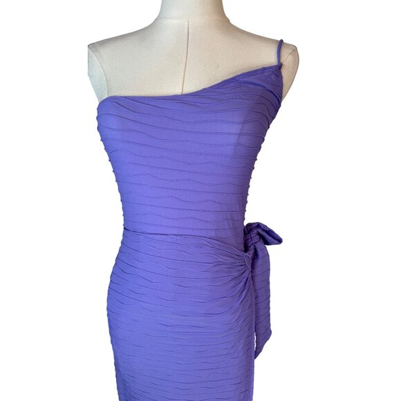 NWT PrettyLittleThing 4 Purple Textured Strappy One Shoulder Wrap Midi Dress - Picture 3 of 15